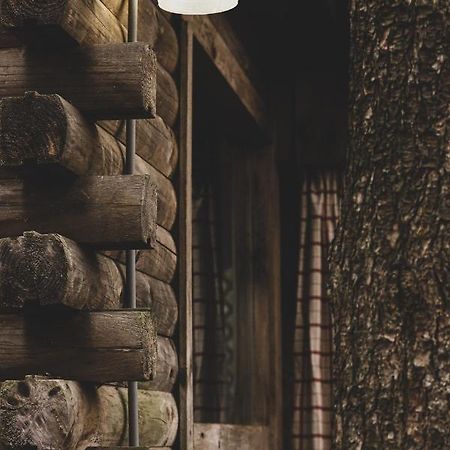 Avenwood Cabins Logan Luaran gambar