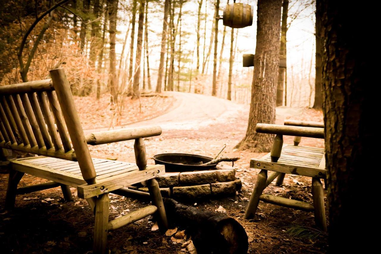 Avenwood Cabins Logan Luaran gambar