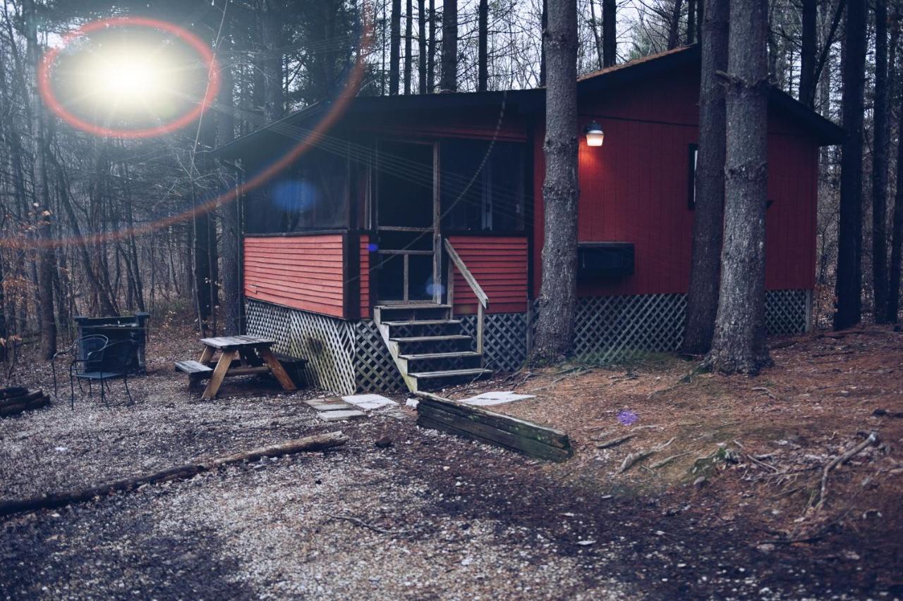 Avenwood Cabins Logan Luaran gambar