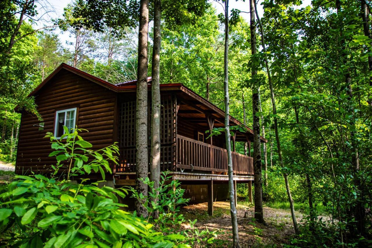 Avenwood Cabins Logan Luaran gambar