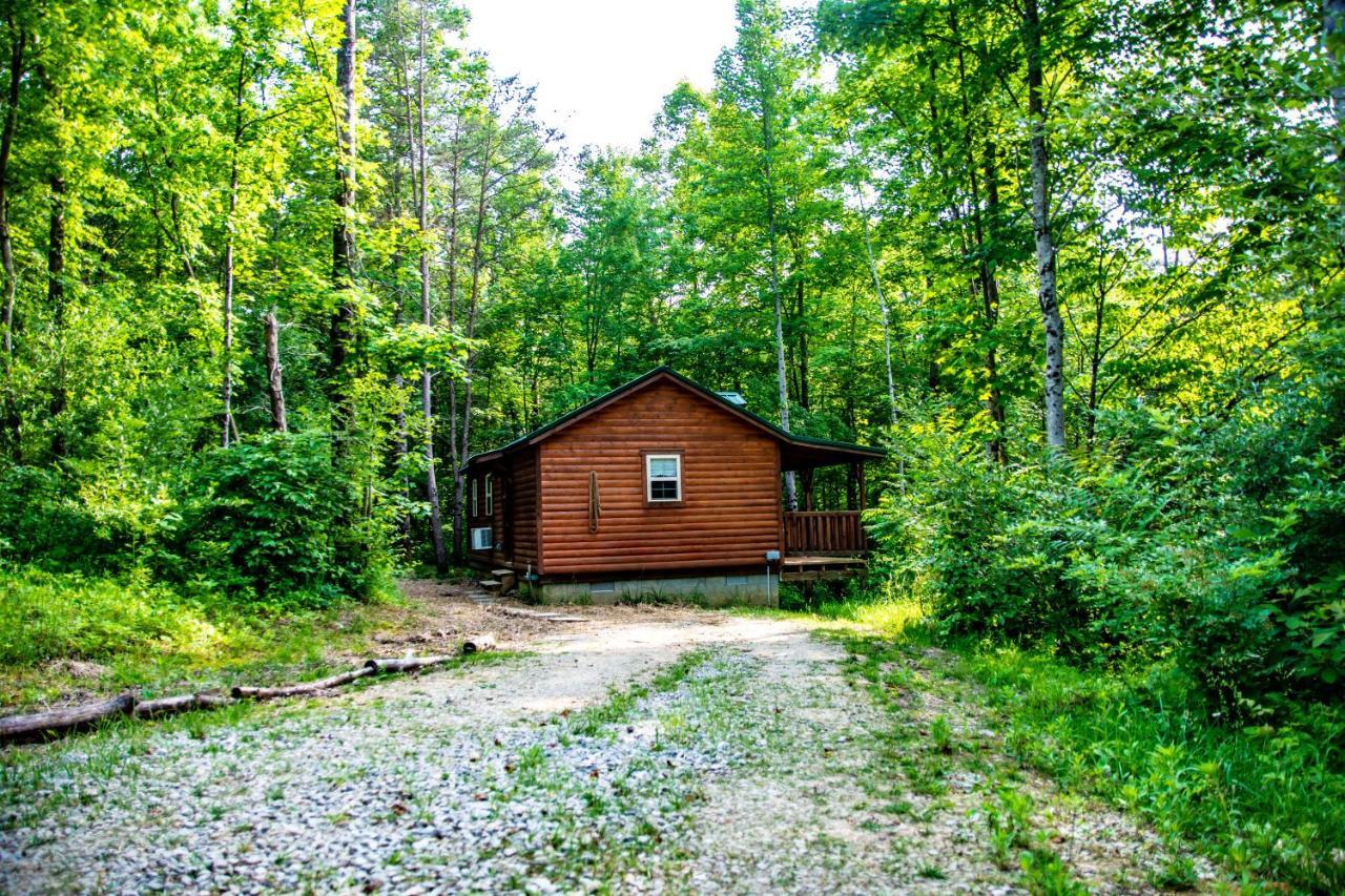 Avenwood Cabins Logan Luaran gambar