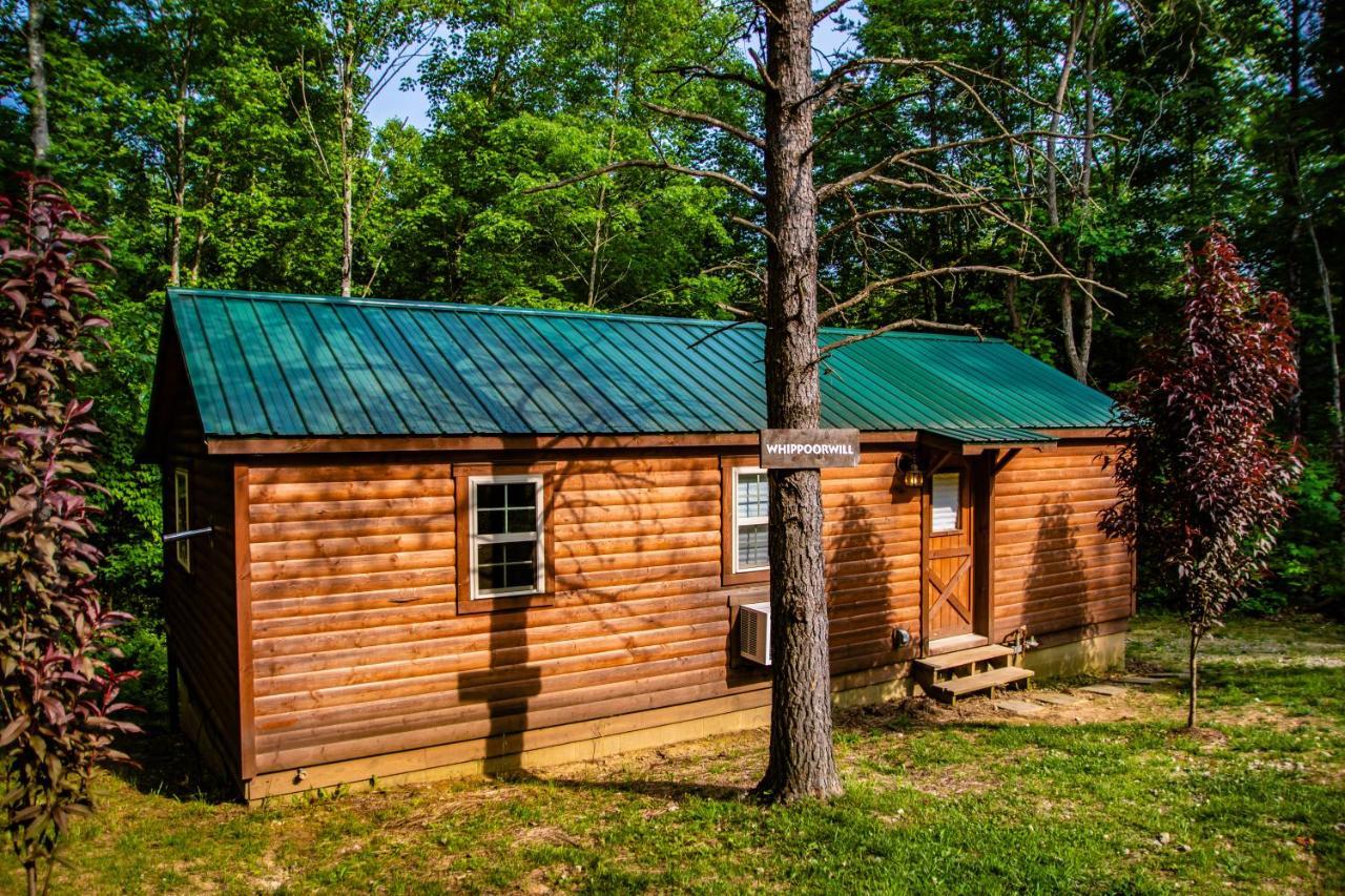 Avenwood Cabins Logan Luaran gambar