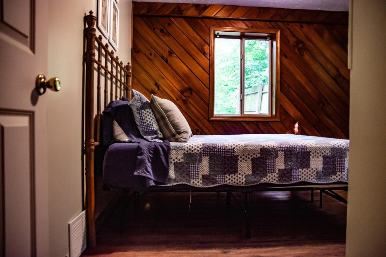Avenwood Cabins Logan Luaran gambar